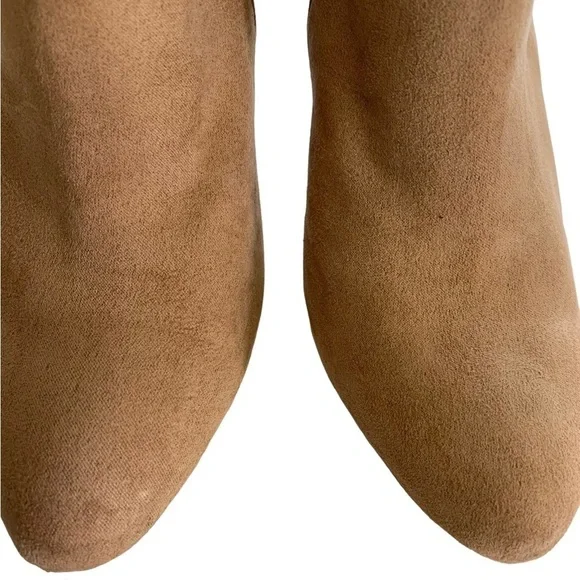 𝅺FOREVER 21 Slip-on Heels, 7 - Picture 4 of 10